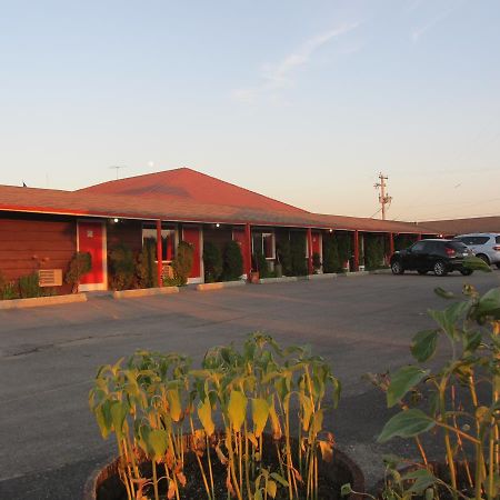 Pembina River Inn Entwistle Екстер'єр фото