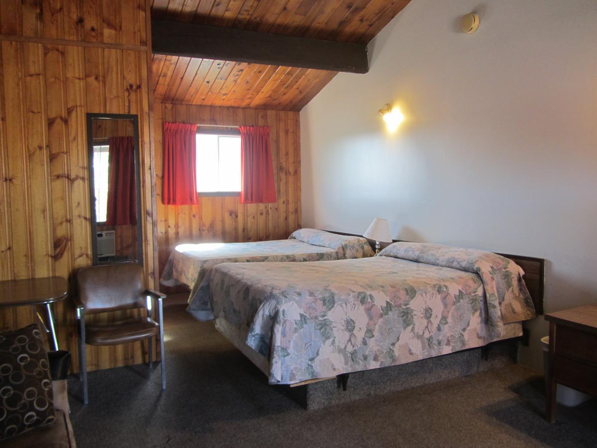 Pembina River Inn Entwistle Екстер'єр фото