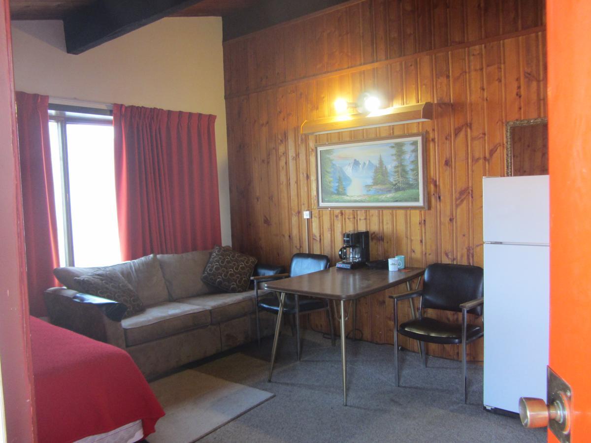 Pembina River Inn Entwistle Екстер'єр фото