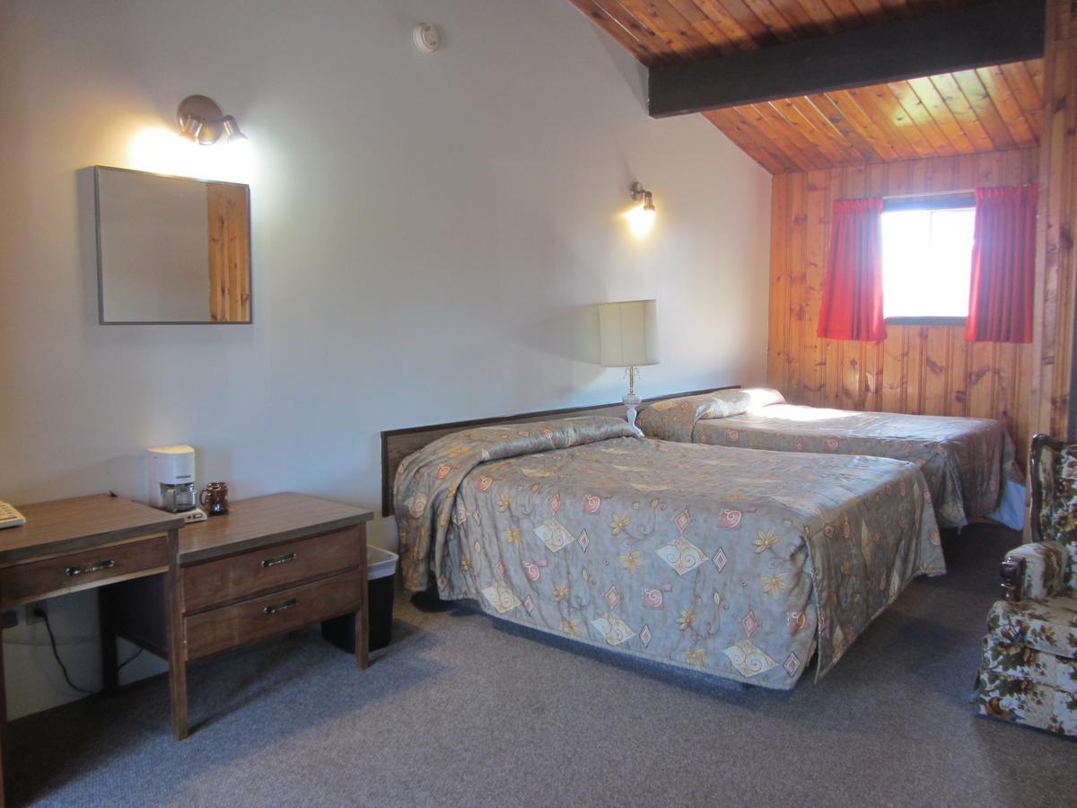 Pembina River Inn Entwistle Екстер'єр фото